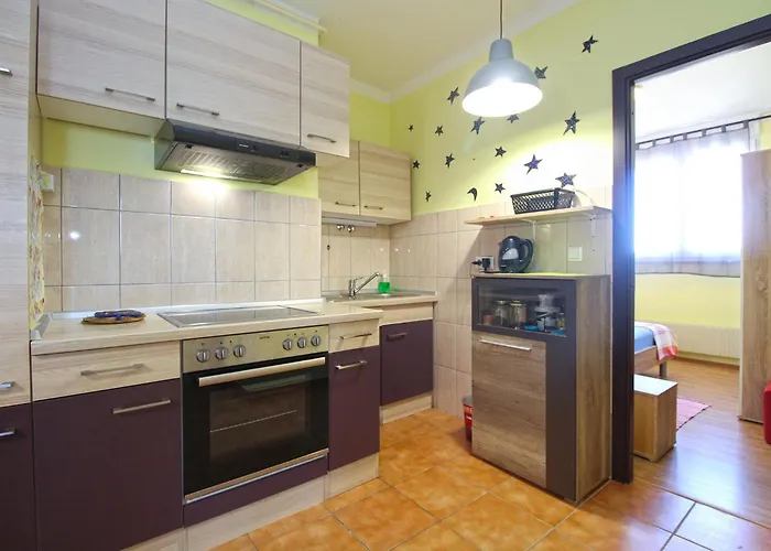 Radojka 2328 Apartamento Pula